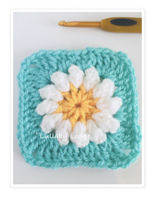 Ditsy Daisy Granny Squares