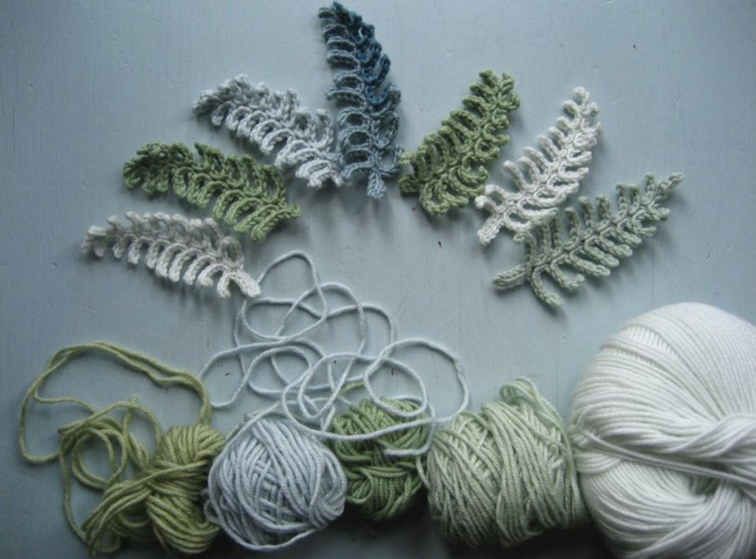 DIY Crochet Fern Leaf FREE CROCHET PATTERN — Craftorator