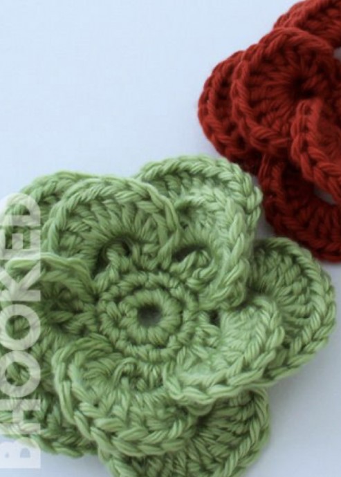 Super Simple Wagon Wheel Crochet Flower