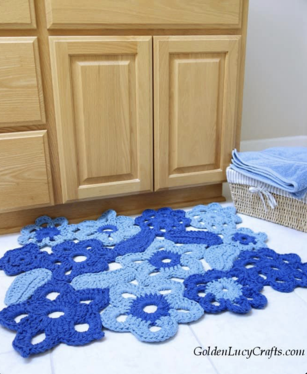 Crochet a Flower Rug FREE CROCHET PATTERN — Craftorator