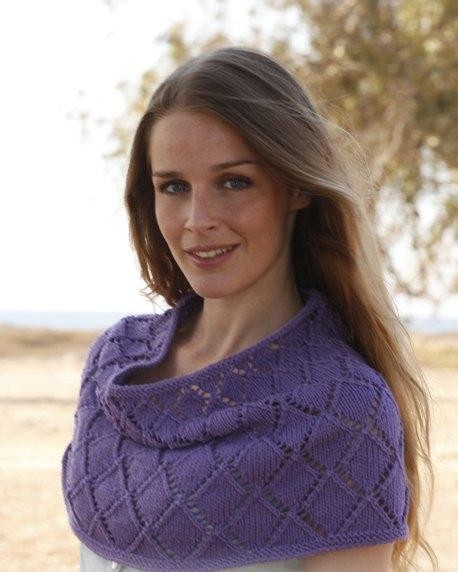 ​Knit Shoulder Wrap