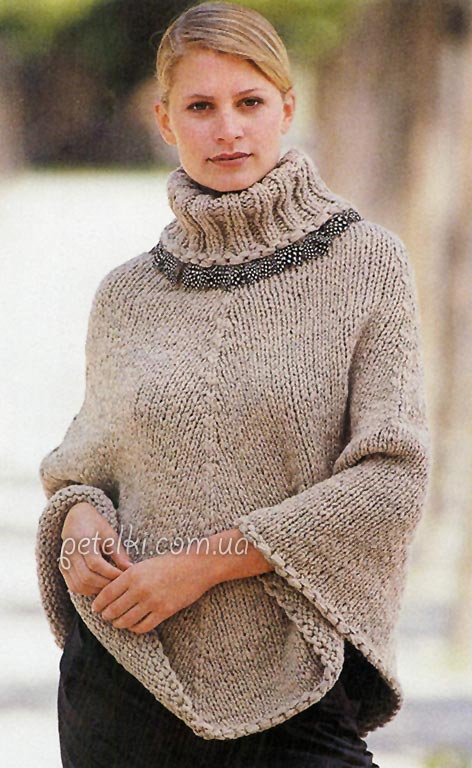 ​Knit Poncho With Fur Stripe