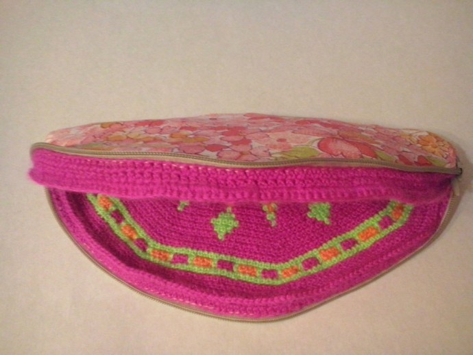 Mandala Ornament Crochet Beauty Bag