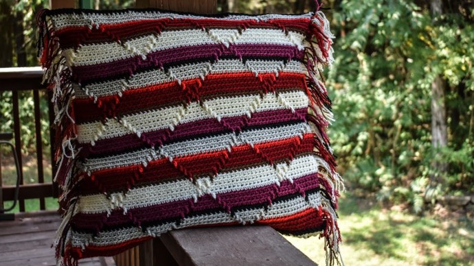 Helping our users. ​Crochet Navajo Blanket.