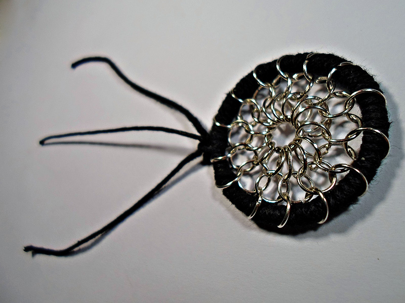 Complete Guide to Creating a Beautiful Pendant with Metal Rings and Beads