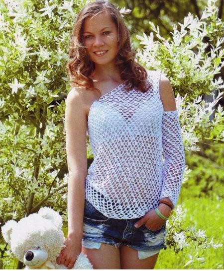 ​One-Sleeve Crochet Blouse