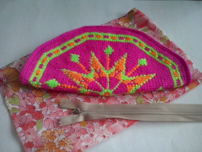 Mandala Ornament Crochet Beauty Bag