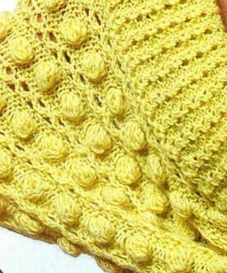 ​Knit Yellow Pullover with Unusual Collar