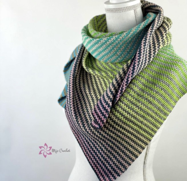 Free Crochet Pattern: Beautiful Windsurfer Shawl