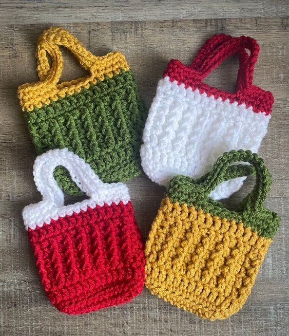 Crochet Mini Gift Bag