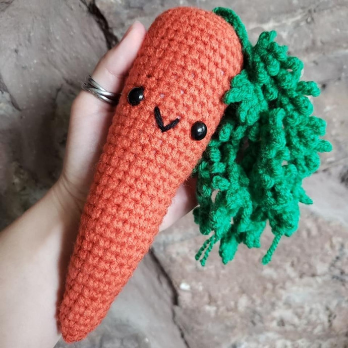 Crochet Carri the Carrot Amigurumi