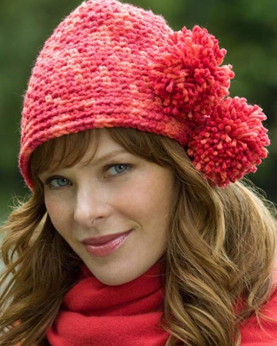 Crochet Pompom Cloche