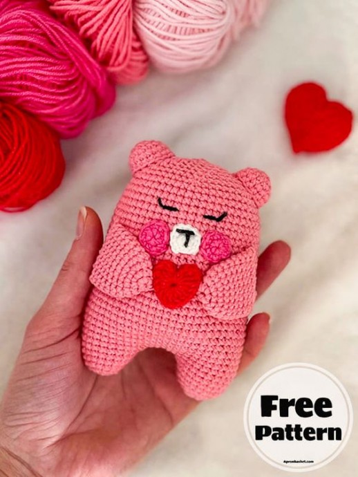 Crochet Valentine's Teddy Bear