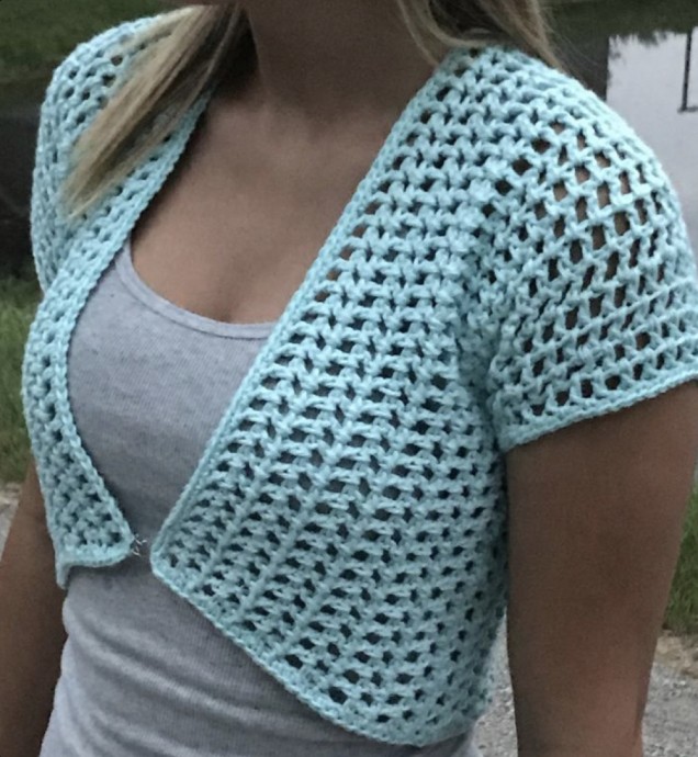 Savy Shrug Crochet Pattern (FREE)