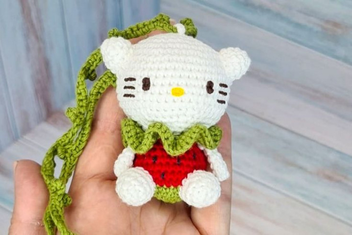 Crochet Kitty Keychain Amigurumi