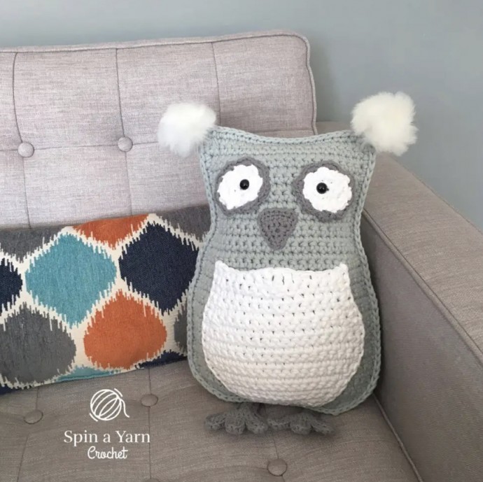 Owl Throw Pillow