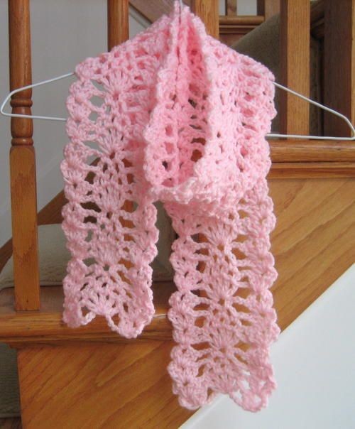 Crochet Lacy Pineapple Scarf