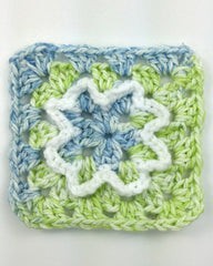 Crochet Blooming Granny Square