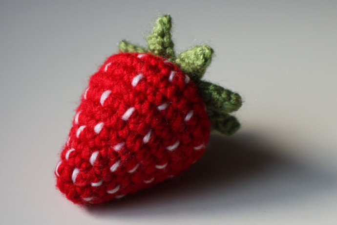 Crochet Beautiful Strawberry