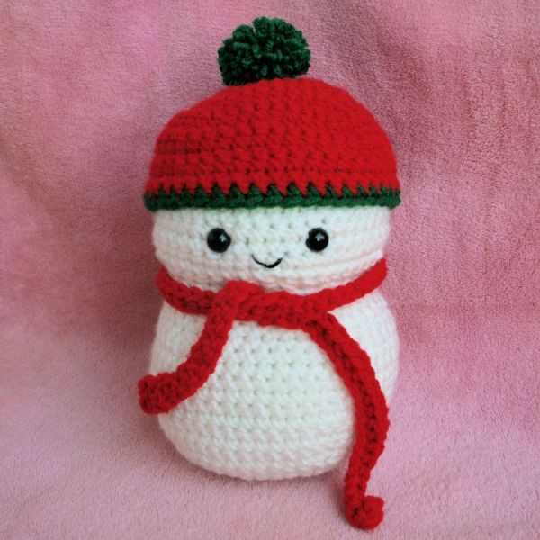 Crochet Beautiful Snowman