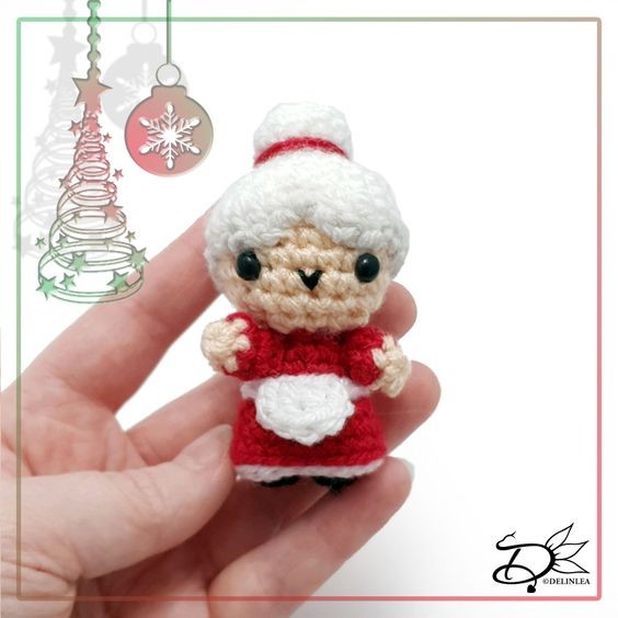 Crochet Mother Christmas Amigurumi