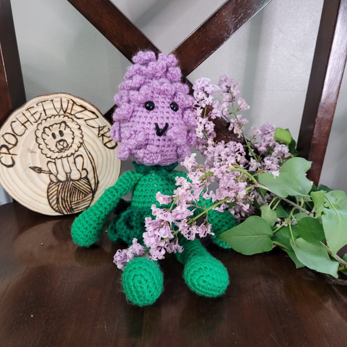 Crochet Lilac Buddy Amigurumi