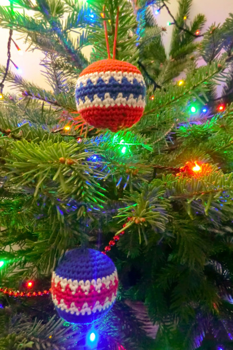 Crochet Christmas Baubles