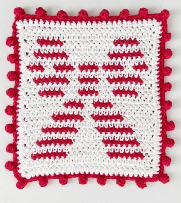 Crochet Holiday Bow Hot Pad (Free Pattern)