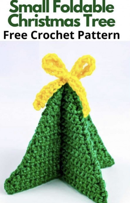 Crochet Small Foldable Christmas Tree (Free Pattern)