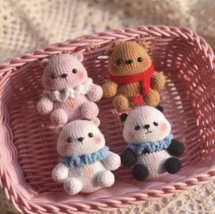 Crochet Chubby Bear (Free Pattern)