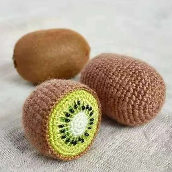 Crochet Adorable Kiwi