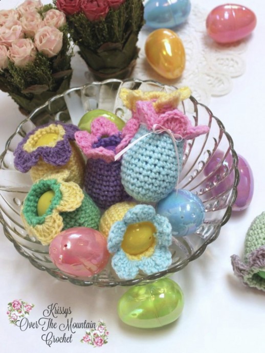 Flowered Egg Covers – Free Crochet Pattern