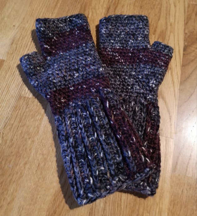 Crochet Ribbed Cuff Fingerless Gloves