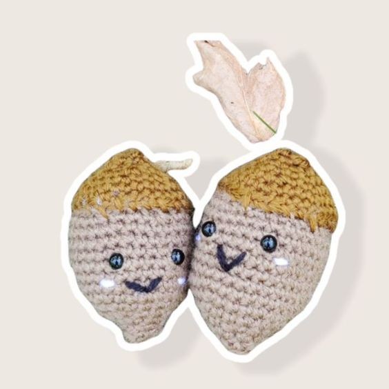 Crochet Acorn Amigurumi