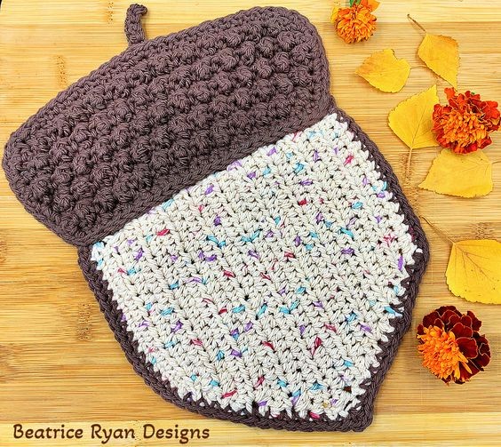 Crochet Autumn Acorn Dishcloth