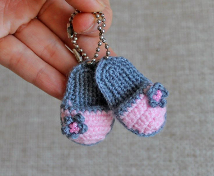 Crochet Key Chain Slippers