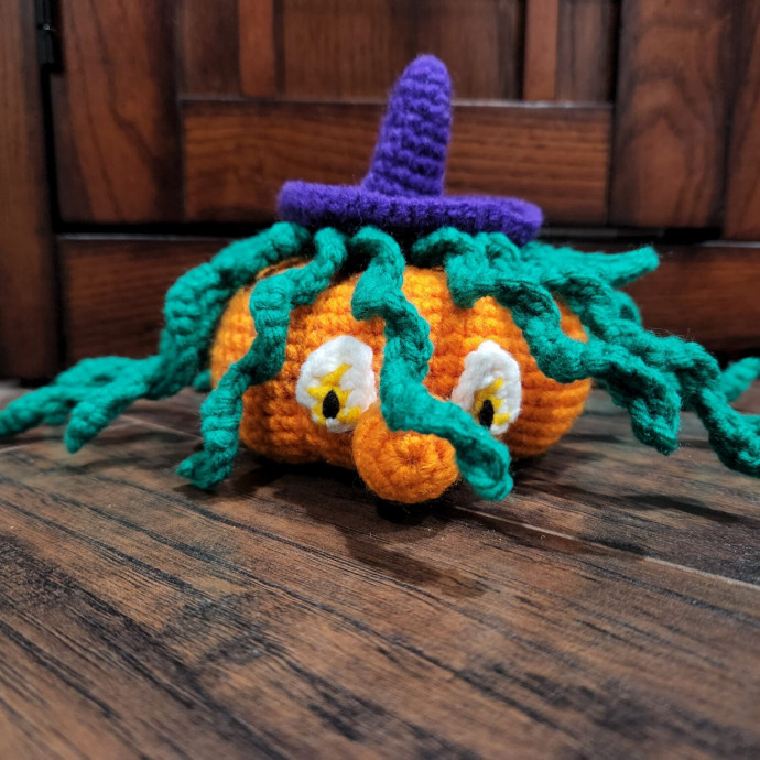 Crochet Pumpkin Witch