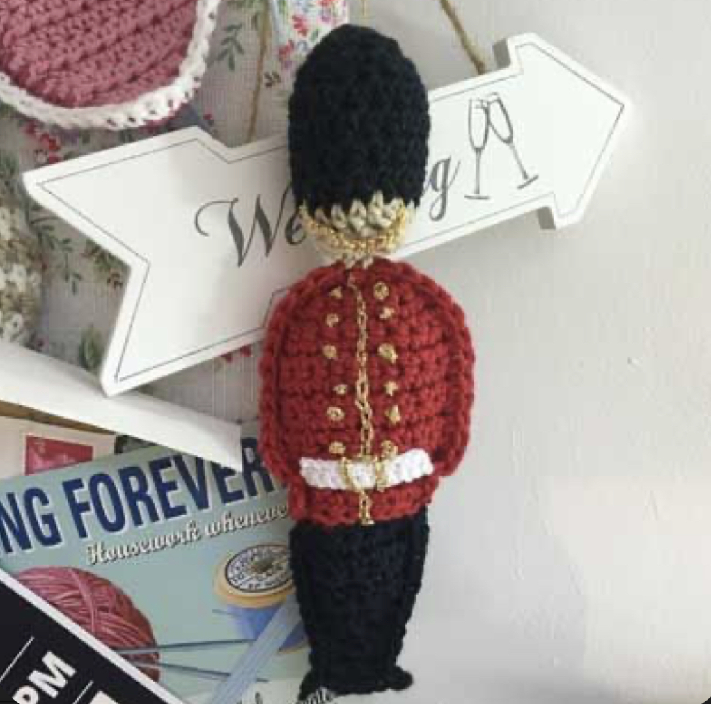 Crochet a Simple Soldier FREE CROCHET PATTERN — Craftorator