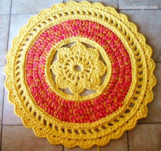 Crochet Round Floral Rug