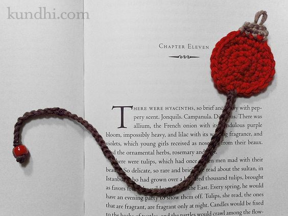 Crochet Tiny Ornament Bookmark