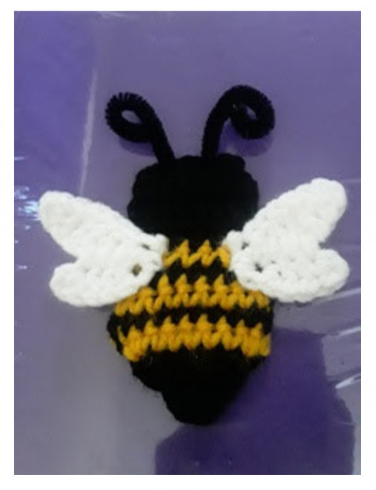 Crochet Beautiful Bee Amigurumi