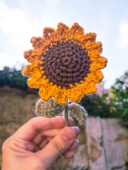 Crochet Beautiful Sunflower