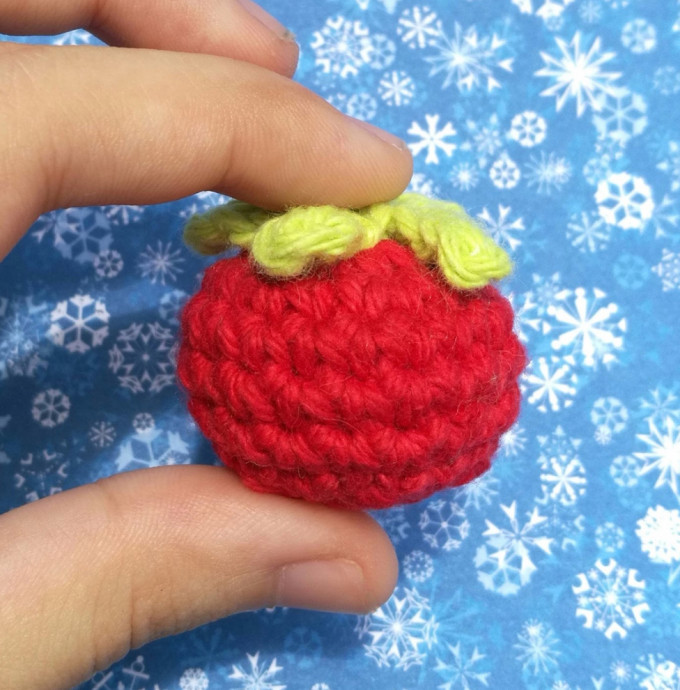 Crochet Adorable Tomato