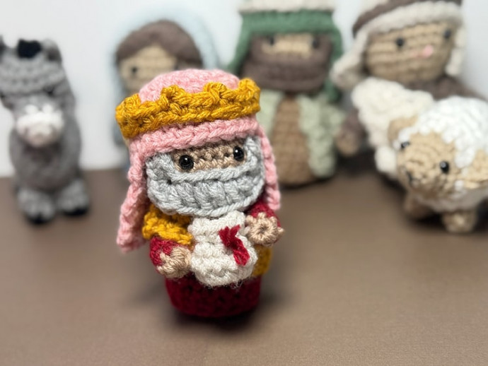 Crochet Little Wise Man Toy