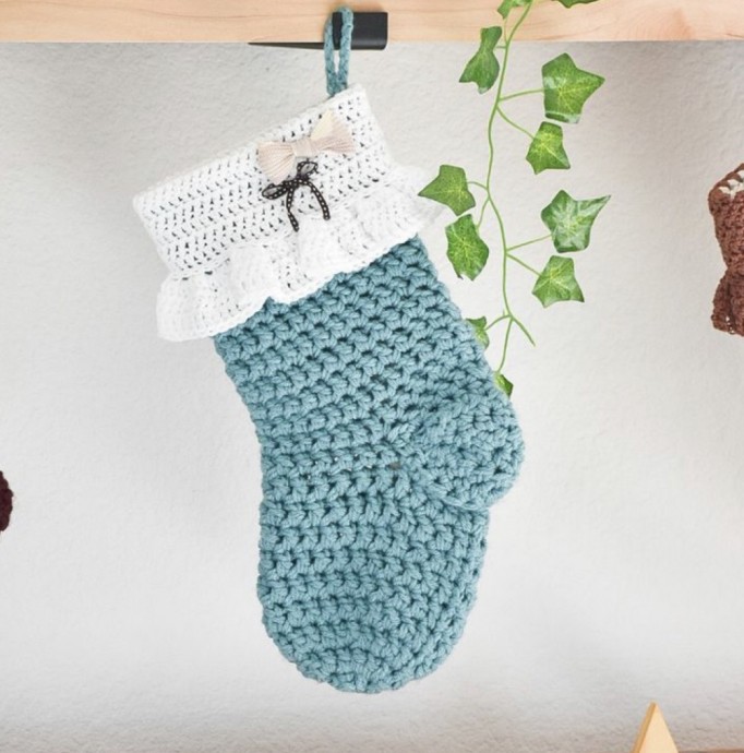 Rustic Ruffles Stocking