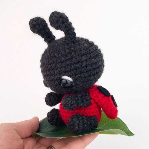 Crochet Little Ladybug