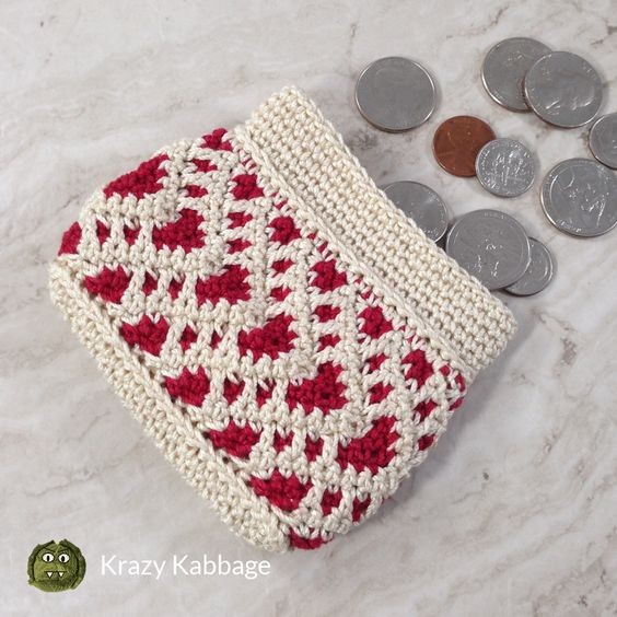 Crochet The Chevron Hearts Wallet