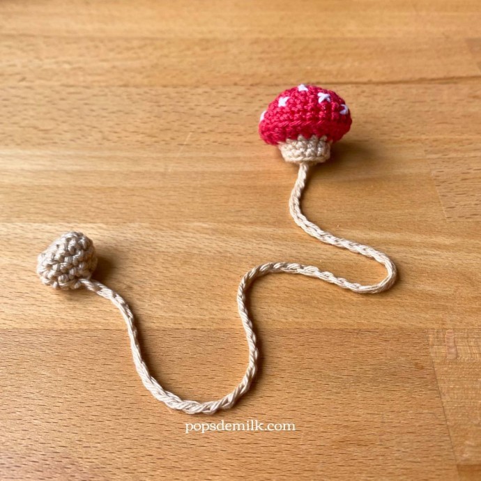 Crochet Mushroom Bookmark