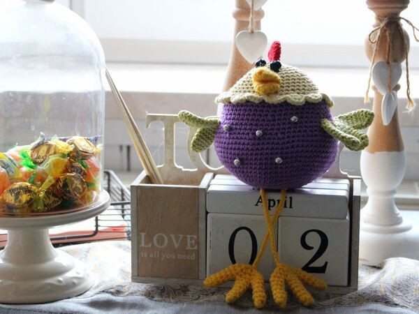 Crochet Beautiful Hen