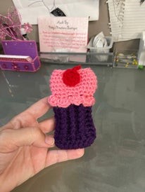 Crochet Cupcake Otter Pop Cozy